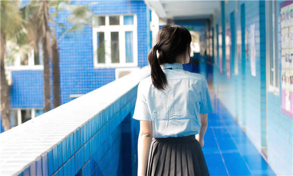 巧家如何找到一个可以帮助我生孩子的女人？